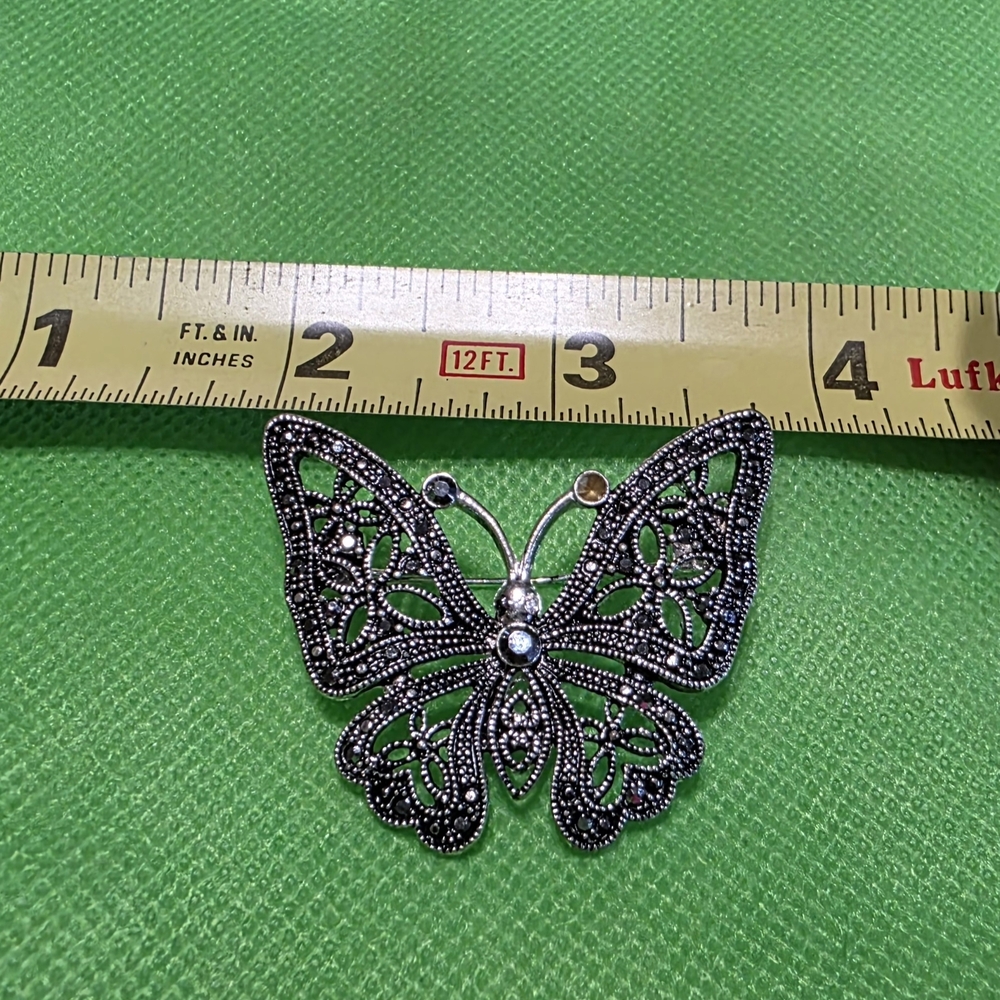 Silver Butterfly Brooch Set - Picture 6 of 7